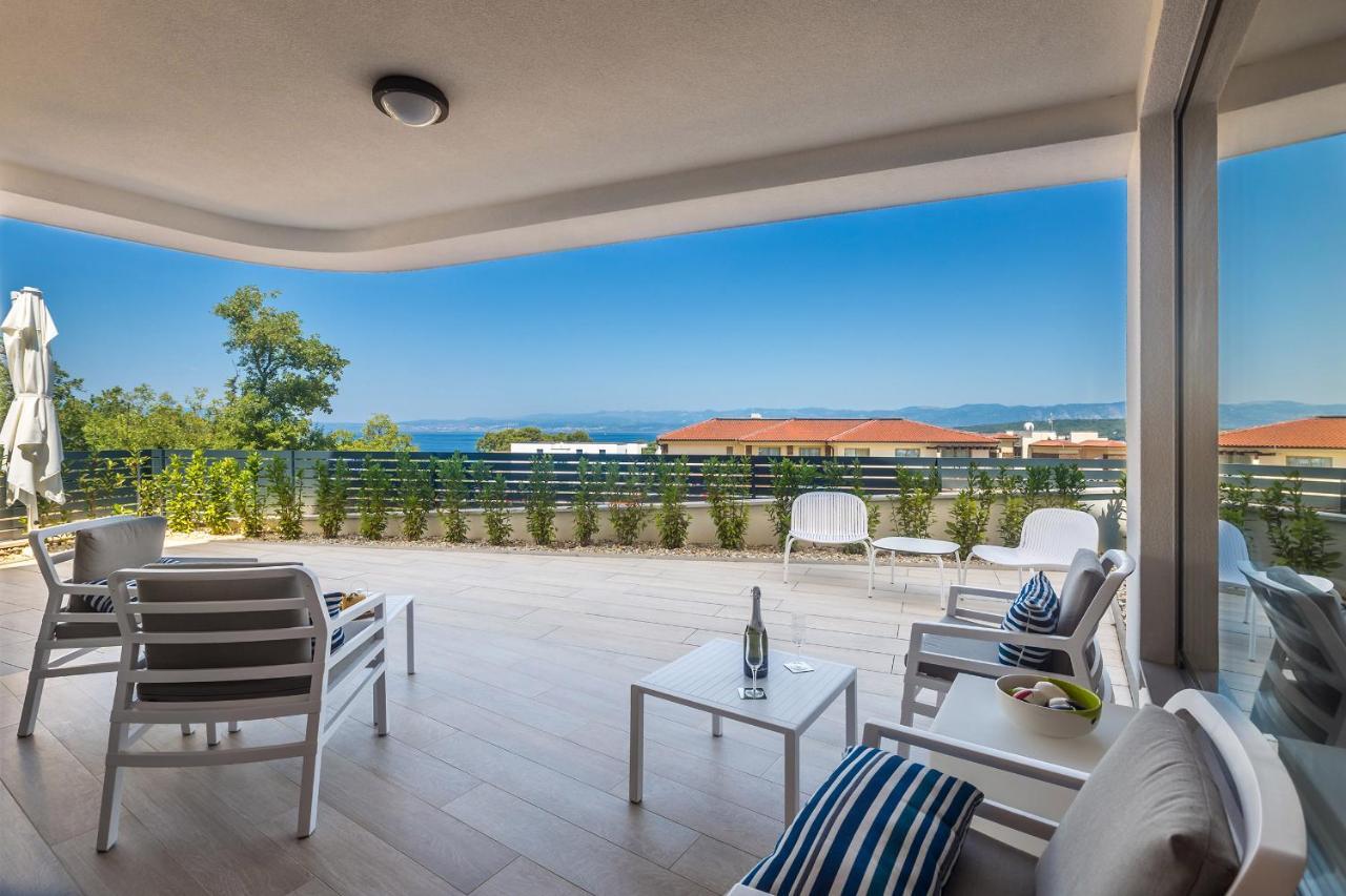 Villa Poseidon Rova By El-Pi Tours Малинска Екстериор снимка